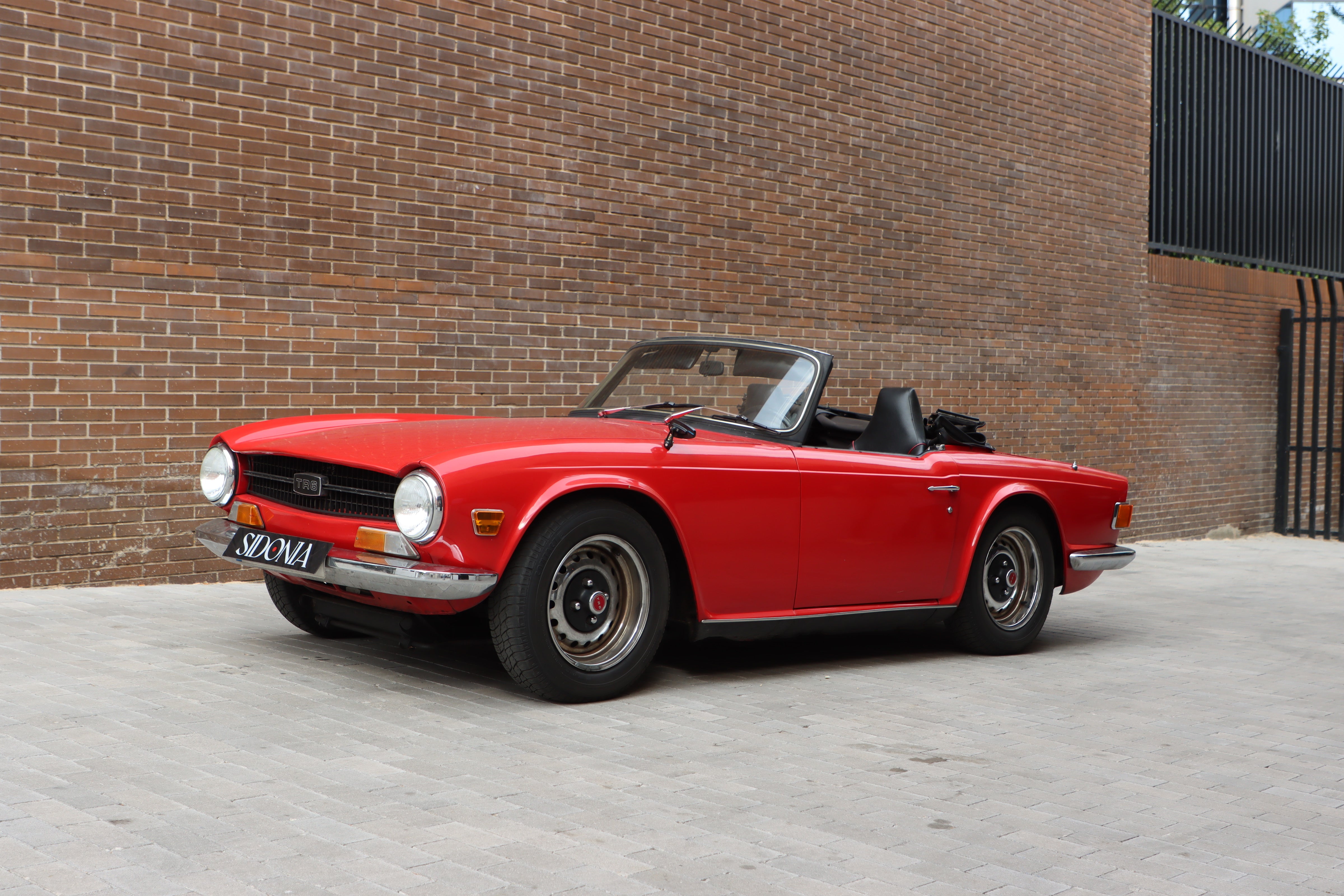 TRIUMPH TR6 1973