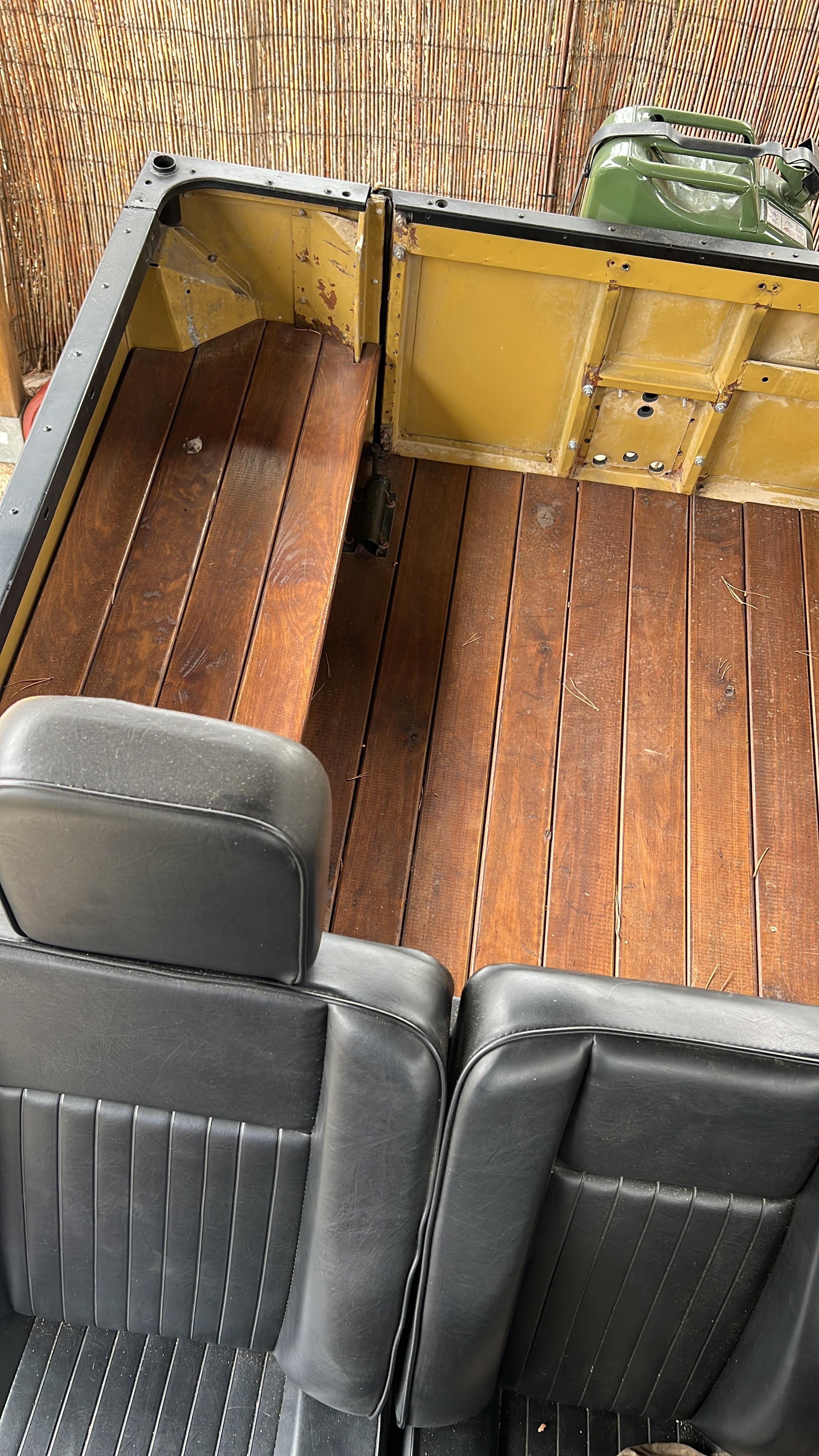 LAND ROVER SANTANA SERIE 2A 1972
