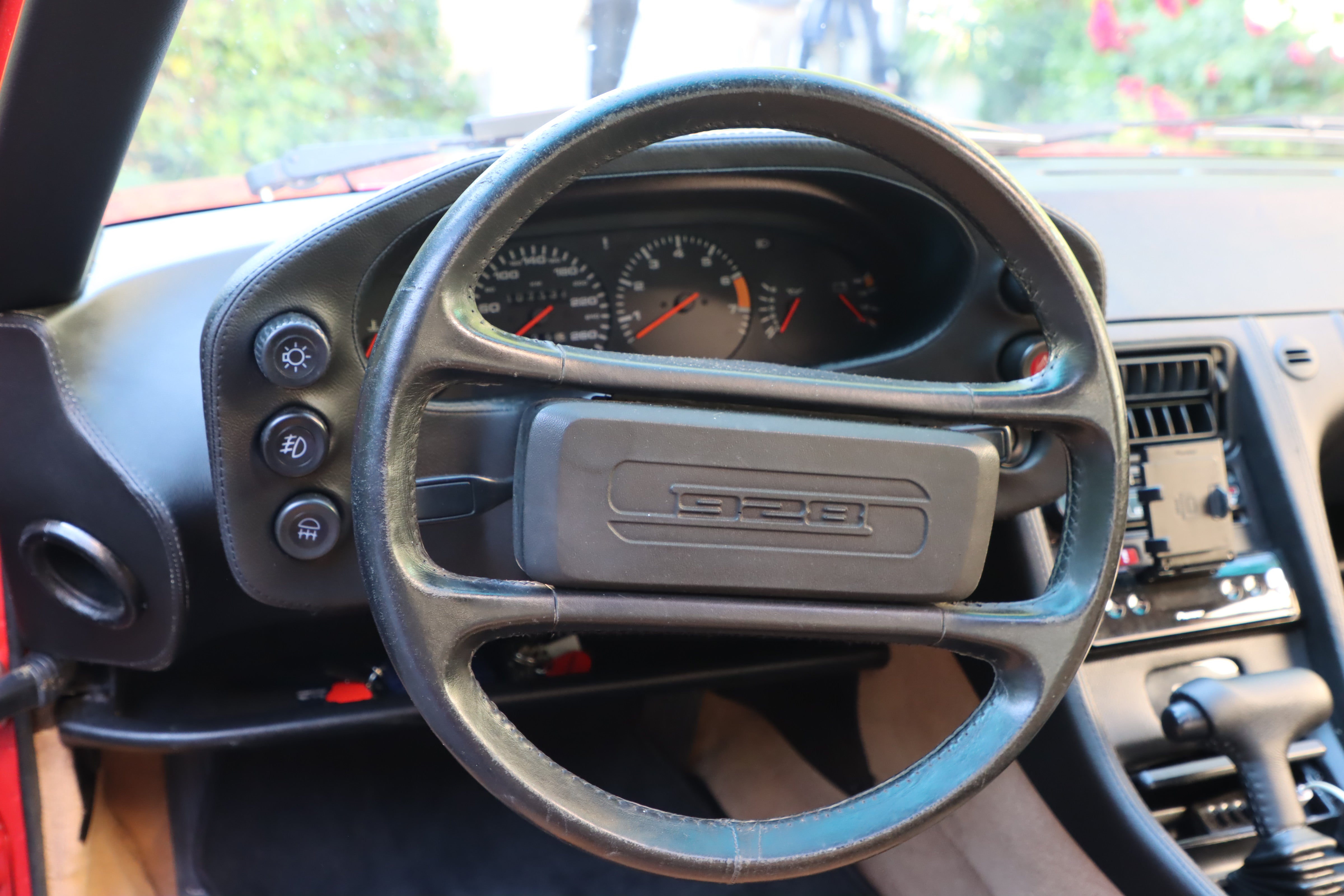 PORSCHE 928 S 4.7 1983